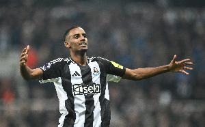 记者:纽卡确认今夏伊萨克是非卖品,这是对利物浦询价的明确回应