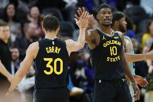 勇士VS鹈鹕首发：库里缺阵两场后复出 搭档波杰姆巴特勒穆迪追梦